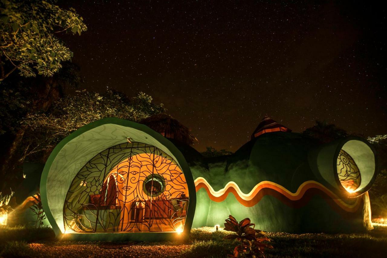 Green Moon Lodge Montezuma Esterno foto