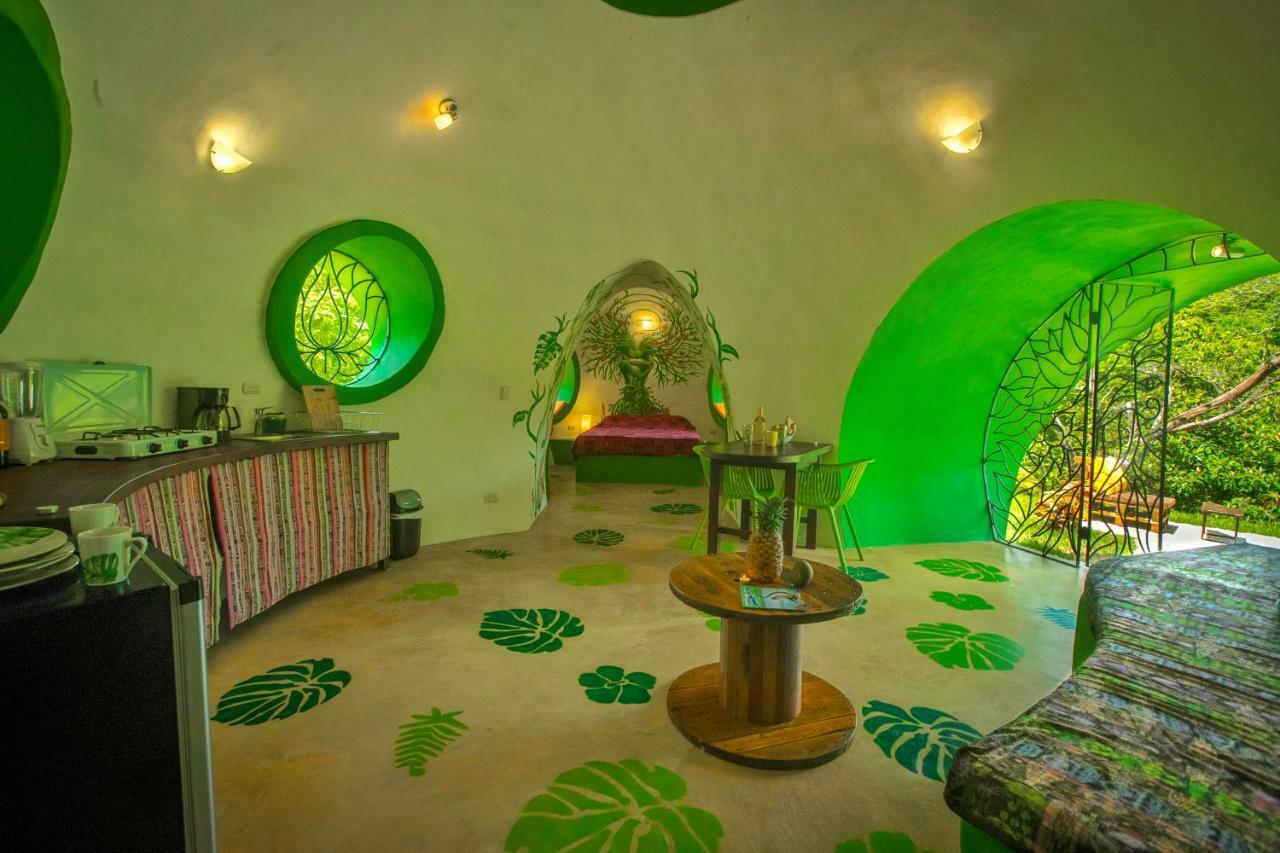 Green Moon Lodge Montezuma Esterno foto