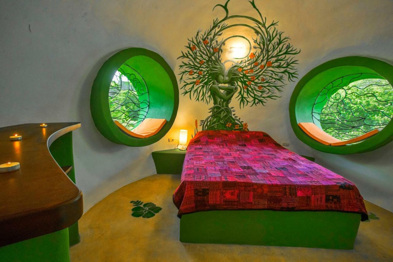 Green Moon Lodge Montezuma Esterno foto